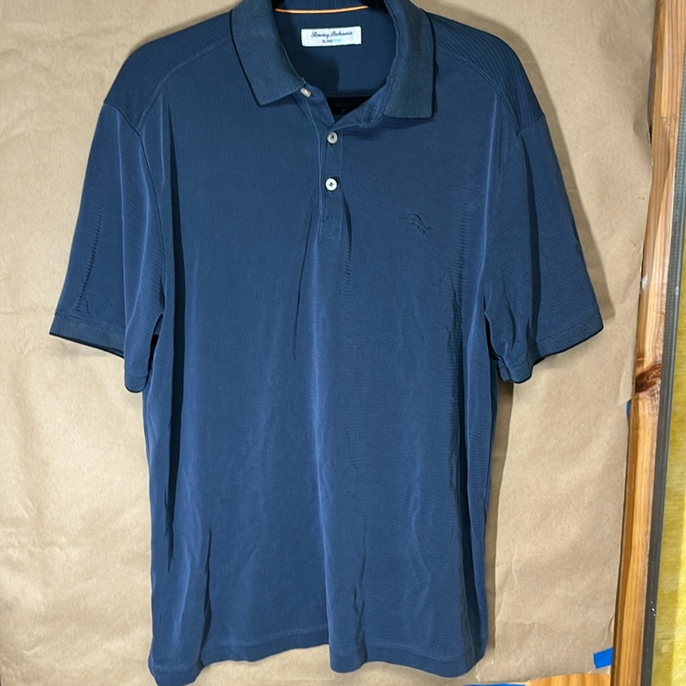 Tommy Bahama island Zone size L golf tshirt